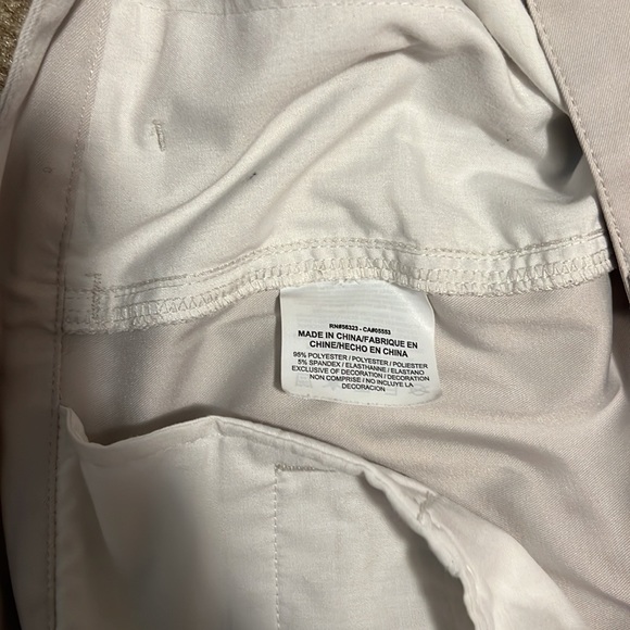 Men's Nike Dri-Fit Golf Flat Front Tech Pants, Light Bone, Size 32/32 715806 072 - Picture 5 of 6